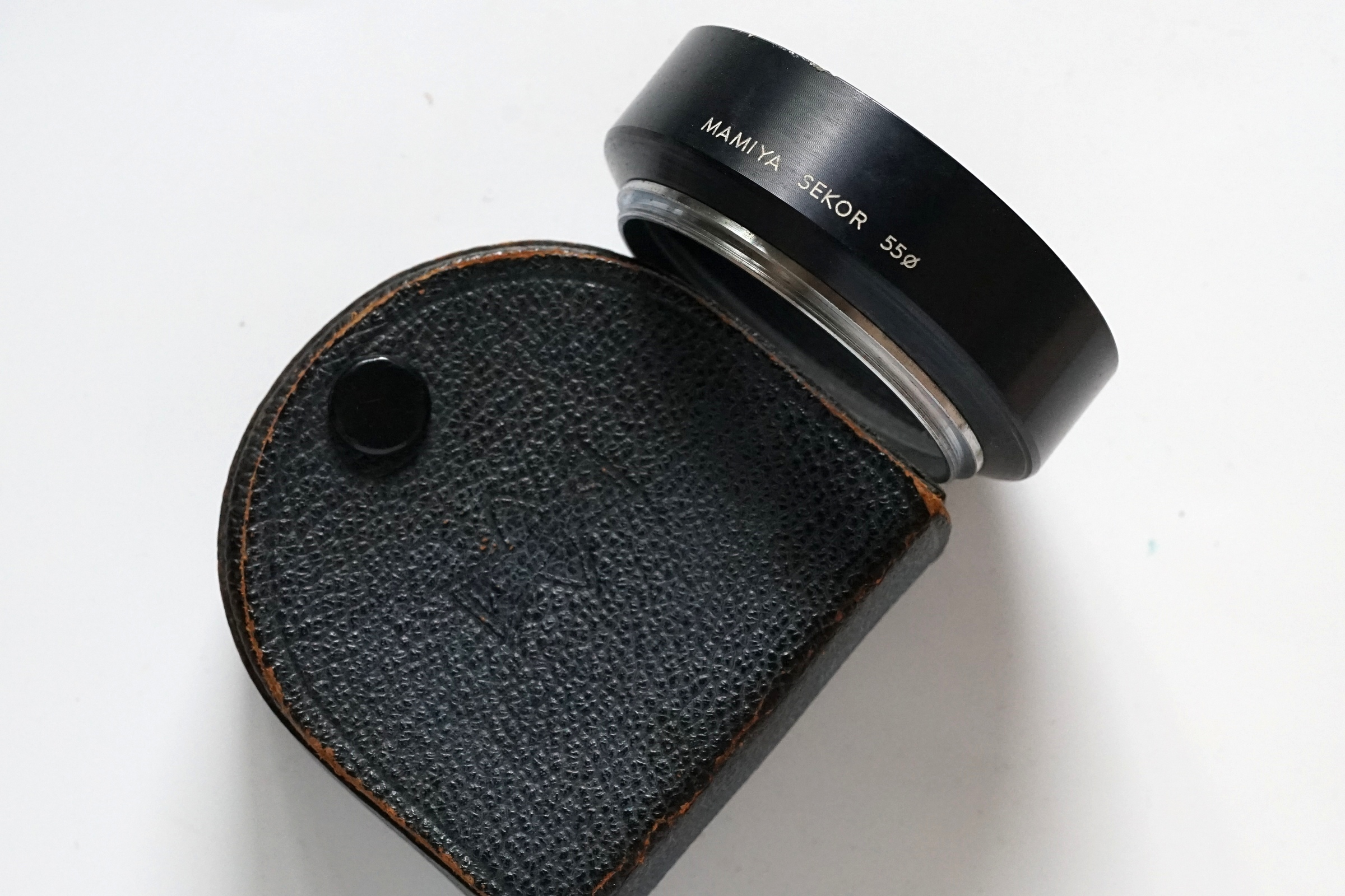 Mamiya Sekor 55mm Metal Lens Hood made in Japan